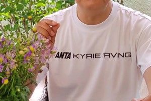 蘇群：詹眉現(xiàn)在只能打2到3節(jié)的好球，若無(wú)年輕的持球核心加入，湖人下賽季仍走不遠(yuǎn)